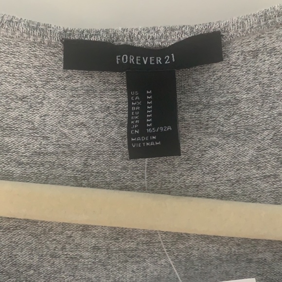 NWT knot wrap waist dress - Picture 4 of 13